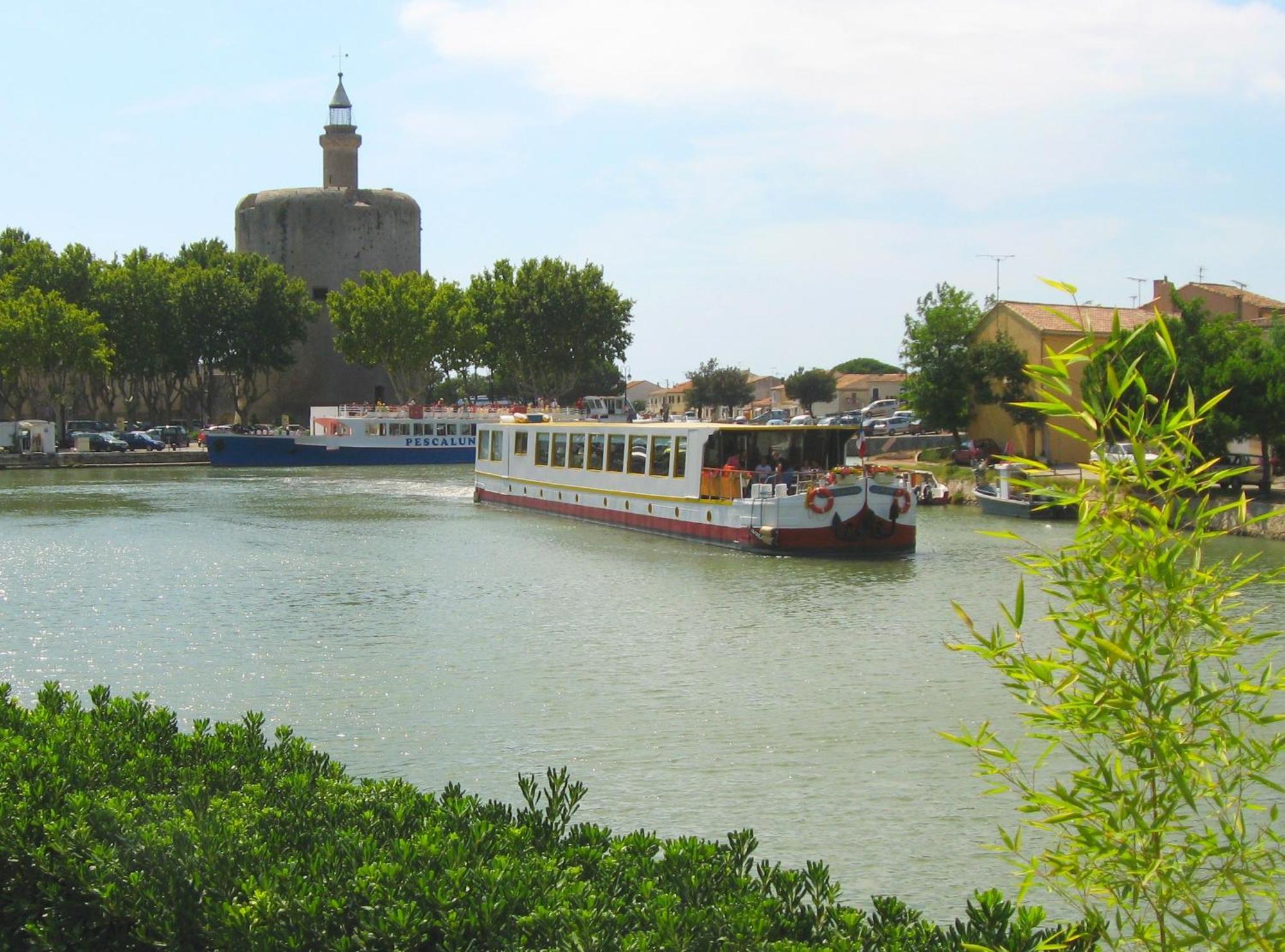 Bateau Le Phenicien Hotel Aigues-Mortes Exterior foto
